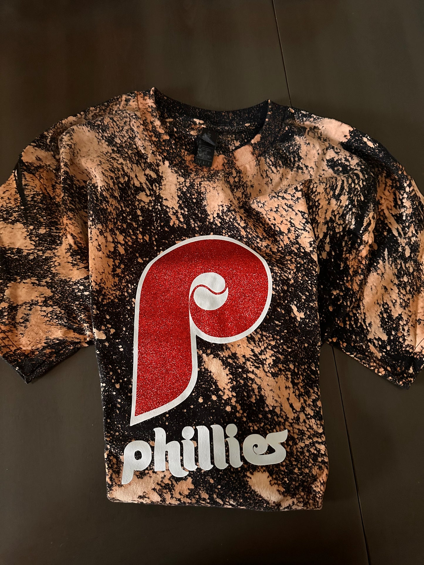 Bleach washed glitter Phillies T-shirt